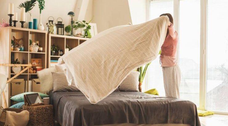 3 λόγοι για τους οποίους καθαρίζω το στρώμα μου μία φορά τον χρόνο