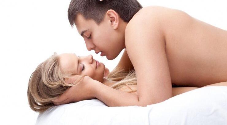 Τι κάνουμε όταν το παιδί μας πιάσει να κάνουμε σεξ;
