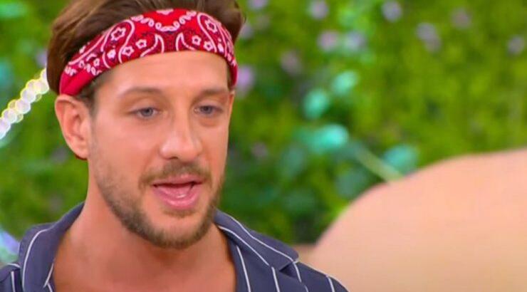 Ο Ηλίας Μπόγδανος ζήτησε συγγνώμη στον Σάκη Κατσούλη on air: "Ντρέπομαι" [βίντεο]