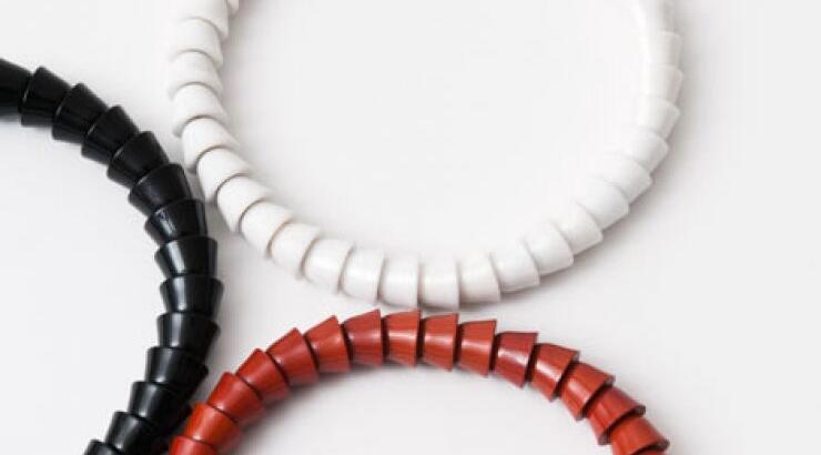 Κοσμήματα με πρωτόγονο χαρακτήρα