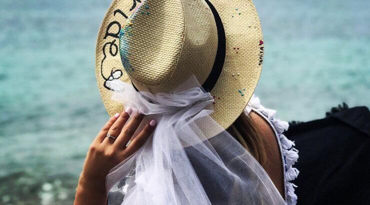 Το υπέροχο bachelorette πάρτι επώνυμης Ελληνίδας λίγο πριν ανέβει τα σκαλιά της εκκλησίας!