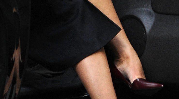 Σε ποια 47χρονη ηθοποιό ανήκουν αυτά τα καλλίγραμμα πόδια;