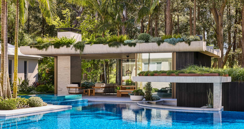 Πώς η πέτρα, τα πλακάκια και η φύτευση θολώνουν τη γραμμή μεταξύ αρχιτεκτονικής και φύσης