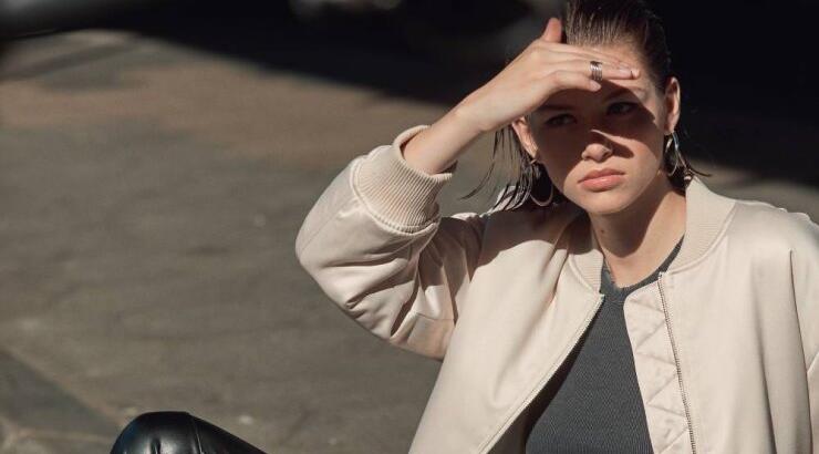 Συλλογή Leather Effect από την Calzedonia