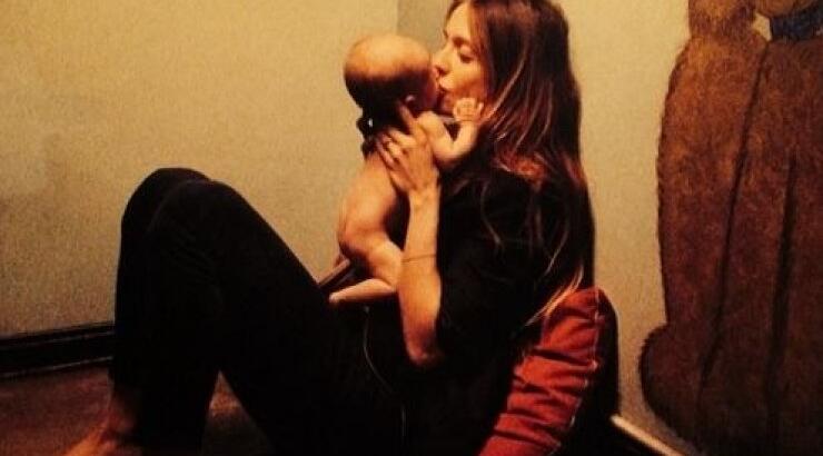 H πιο τρυφερή φωτογραφία της Σοφίας Καρβέλα με τον γιο της!