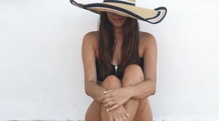 Επώνυμη Ελληνίδα μας έδειξε για πρώτη φορά τη φουσκωμένη της κοιλίτσα! [εικόνα]