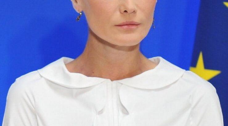 Η σοκαριστική φωτογραφία της γερασμένης Bruni