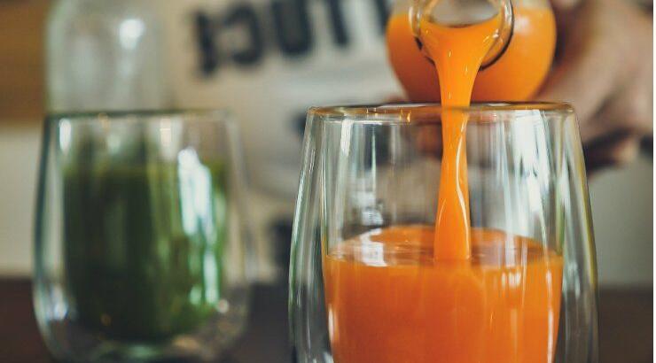 Επτά οφέλη που προσφέρει στον οργανισμό μας ο χυμός καρότου