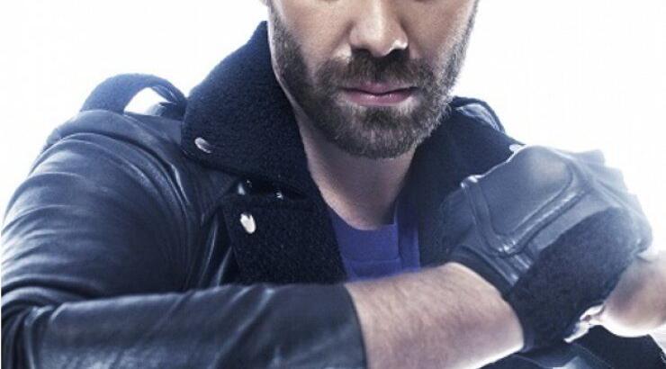 To Re.buke Beach Bar παρουσιάζει το Γιώργο Σαμπάνη