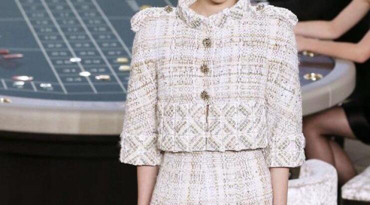 Πως φτιάχνεται ένα jacket Chanel [βίντεο]