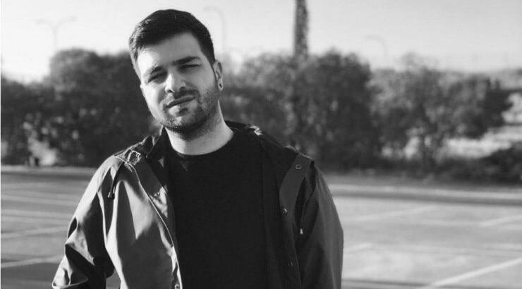 Χάρης Παπαθεοχάρους: Τα εμμονικά δημοσιεύματα γνωστού περιοδικού με αρνητικά σχόλια! [βίντεο]