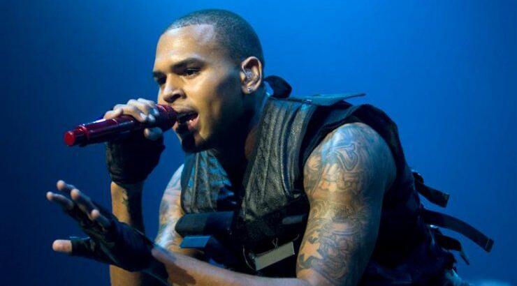 Σε νέες περιπέτειες ο Chris Brown
