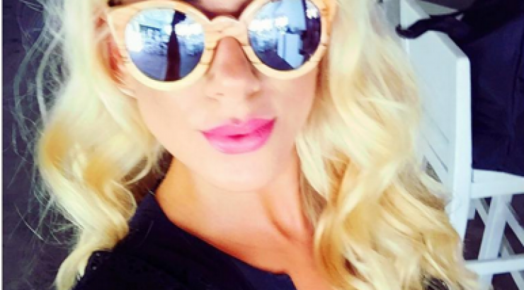 Χριστίνα Δημητρίου: Με τη μητέρα και την αδερφή της στη Μύκονο!