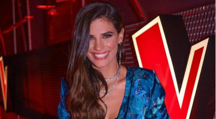 Χριστίνα Μπόμπα: Λατρέψαμε το φόρεμα της και μάθαμε όλες τις λεπτομέρειες