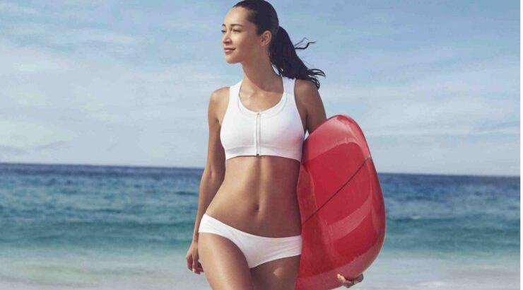 Έξι αντηλιακά από τη νέα συλλογή της Clarins για τέλεια προστασία του δέρματος