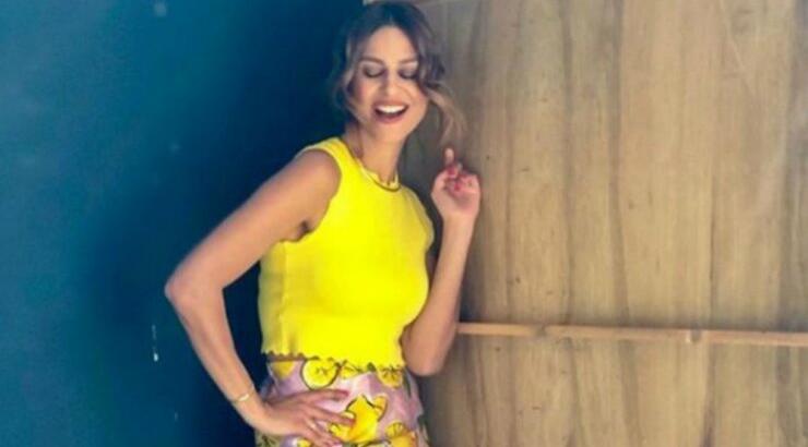 Βρήκαμε την printed φούστα της Κωνσταντίνας Ευριπίδου