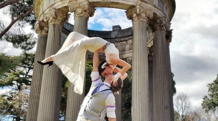 Εκπληκτικό: Ζευγάρι παντρεύτηκε 38 φορές μέσα σε 83 μέρες [εικόνες]