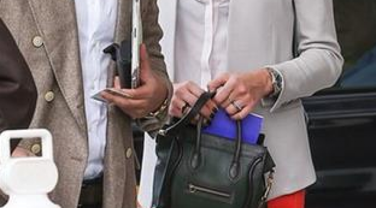 Επιτέλους παντρεύονται: Διάσημο ζευγάρι όρισε ημερομηνία γάμου!