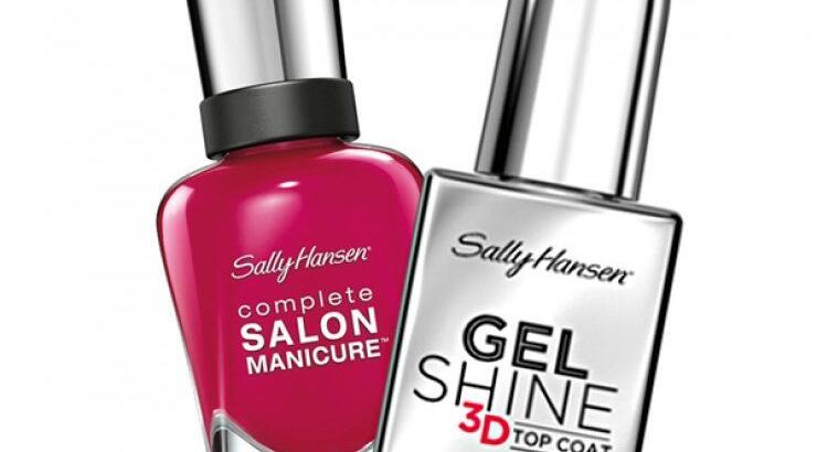 Δύο βήματα για το τέλειο μανικιούρ!