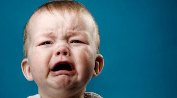 Ο πιο αποτελεσματικός τρόπος για να σταματήσουμε το κλάμα του μωρού