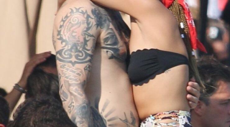 Πάρις Κασιδόκωστας - Τάμτα: Δείτε τα τρυφερά στιγμιότυπα τους στην παραλία