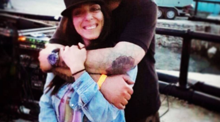 Η δημόσια ερωτική εξομολόγηση της Δανάης Χρήστου στο σύντροφό της!