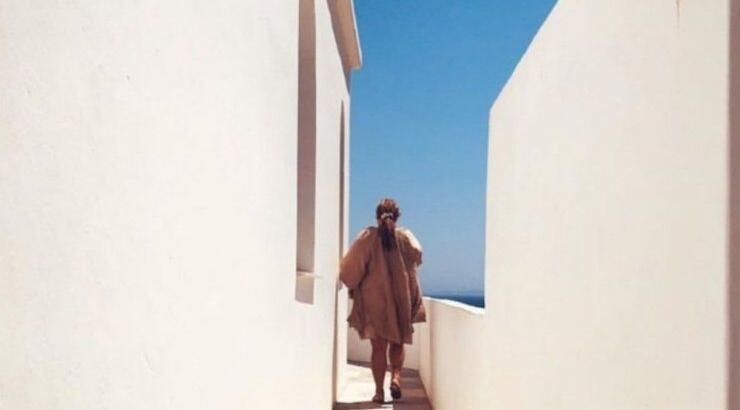 Επώνυμη Ελληνίδα παρουσιάστρια: "Πέταξα στα σκουπίδια τα κλειδιά του αυτοκινήτου"