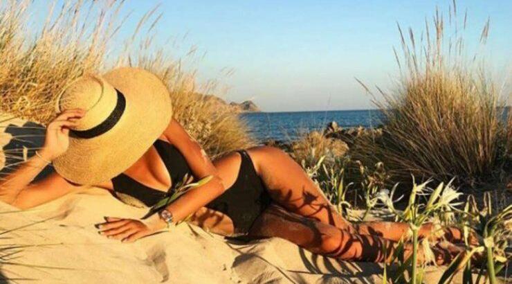 Η πανέμορφη Κύπρια βάφτισε τον γιο της και ζει την απόλυτη ευτυχία [εικόνες]