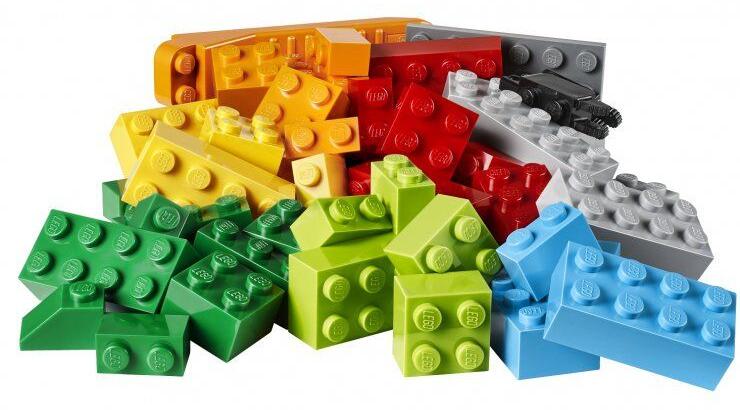 Lego: Δημιουργία φιγούρων σε αναπηρικές καρέκλες!