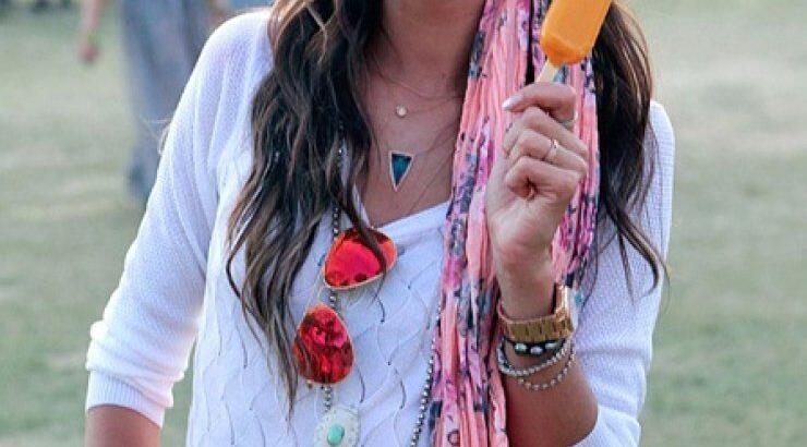 Πώς να φορέσεις το φουλάρι 