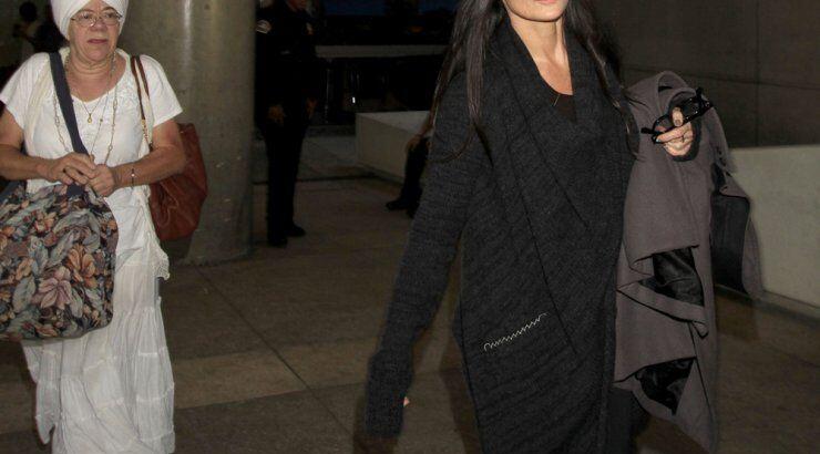 Demi Mooore: Μαζί της πάει παντού…η πνευματική οδηγός της!!!