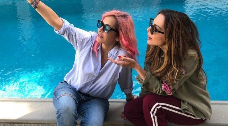 Δέσποινα Βανδή: Δείτε το ρούχο που δανείστηκε από την Άννα Βίσση [εικόνες]