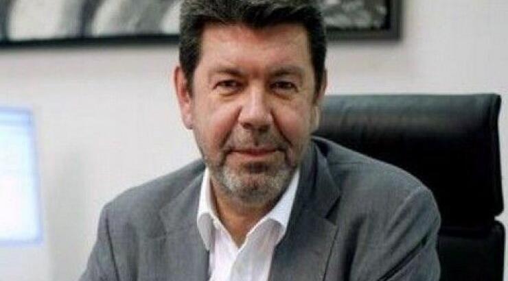 Η... λάγνα φωτογραφία - απάντηση του Λάτσιου στην Μενεγάκη!