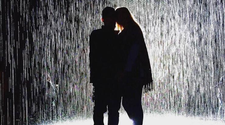 Baby boom: Πανέμορφη ηθοποιός έγινε μαμά για δεύτερη φορά 