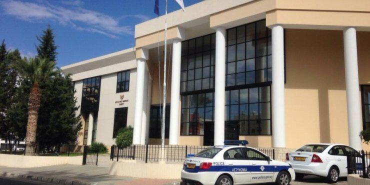 Ενώπιον δικαστηρίου 73χρονος για παρενόχληση της εγγονής του 