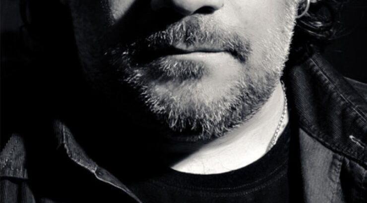 Δημήτρης Σταρόβας: Είχε συναυλία στην Καλαμάτα και πήγε στην… Καλαμπάκα!