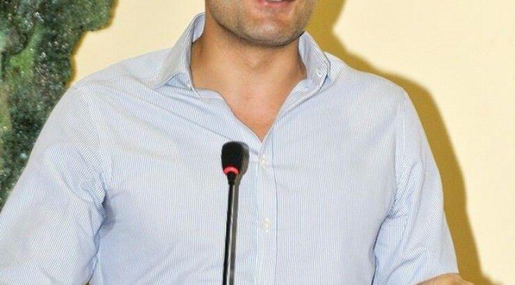 ΚΟΤ: Διακοπή συμβολαίου Χαννίδη 