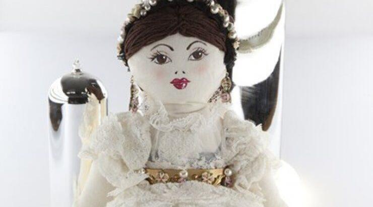 Η κούκλα των Dolce & Gabbana!