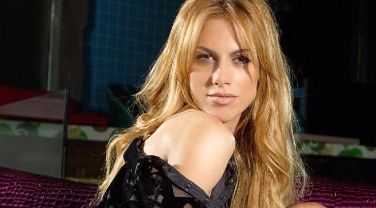 Η ταυτότητα της Ντορέττας Παπαδημητρίου... στο twitter