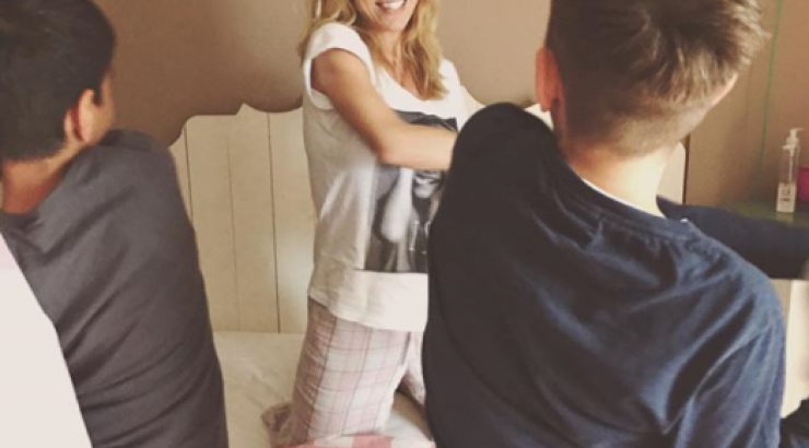 Η Ντορέττα Παπαδημητρίου μας έδειξε πρώτη φορά τα πρόσωπα των γιων της!