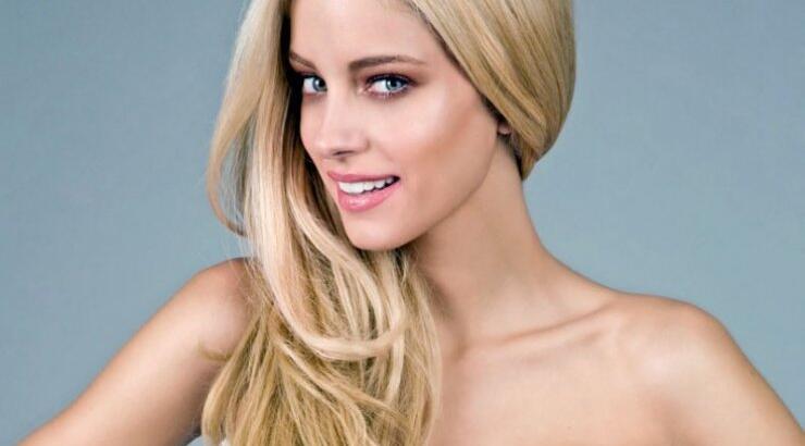 Η Δούκισσα Νομικού στο κρεβάτι της, χωρίς ίχνος μακιγιάζ [εικόνα]