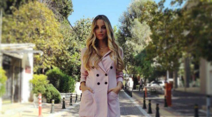 Η άσκηση που επιλέγει η Δούκισσα Νομικού για τέλεια γράμμωση! [βίντεο]