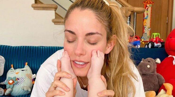 Δούκισσα Νομικού: Η κόρη της μίλησε και είπε την πρώτη της λεξούλα! [εικόνα]