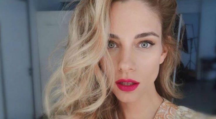 Δούκισσα Νομικού: Στη Μύκονο με την οικογένειά της στον 6ο μήνα της εγκυμοσύνης της!