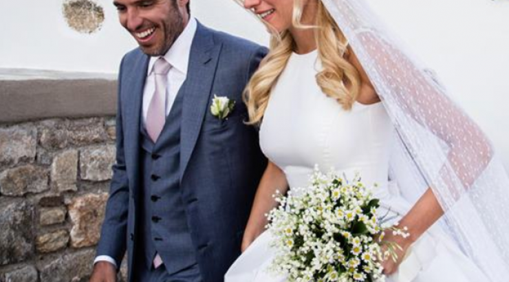Οι ανέκδοτες φωτογραφίες της Δούκισσας Νομικού και του Δημήτρη Θεοδωρίδη από τον γάμο τους!