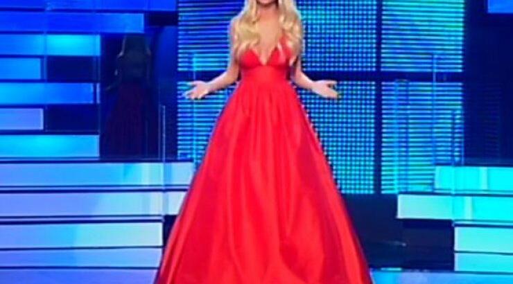 Η Δούκισσα Νομικού στην πρεμιέρα του Dancing With The Stars 4