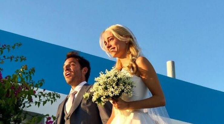 Η Δούκισσα Νομικού αποκαλύπτει λεπτομέρειες του γάμου της που δεν γνωρίζαμε!