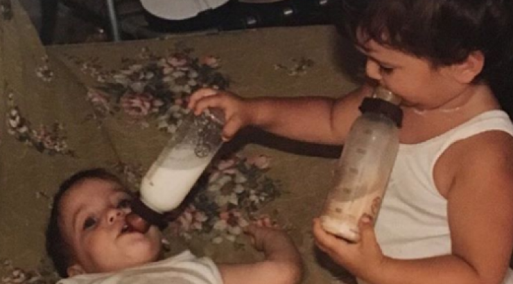 Ποια πανέμορφη επώνυμη Ελληνίδα είναι το μωράκι στη φωτογραφία;