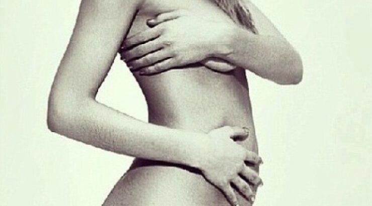  Ανακοίνωσε την εγκυμοσύνη της μέσα από το instagram