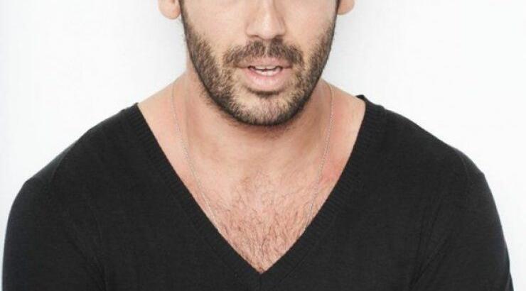 Νέα τροπή στην υπόθεση του κομμωτή των διασήμων Πάνου Καλλίτση - Ήθελαν να τον κρατήσουν όμηρο!